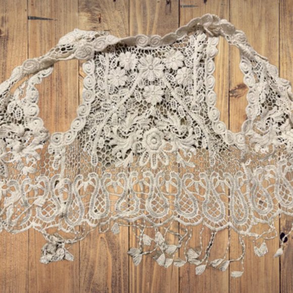 Crochet Vest -IVORY Tassel Fringe - Picture 3 of 3